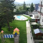 Apartmanhotel Roca Nevada Villanúa