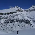 Roca Nevada 3*