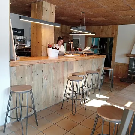 罗加内华达度假酒店 公寓式酒店 *