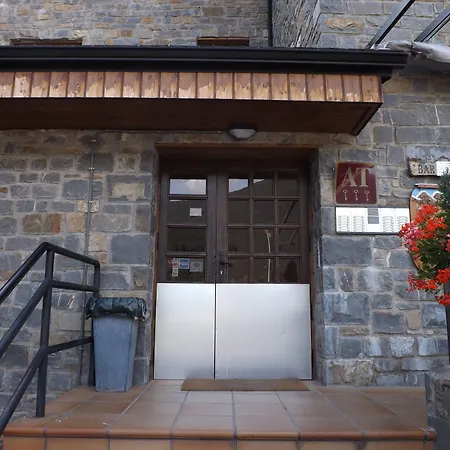 Roca Nevada Villanúa