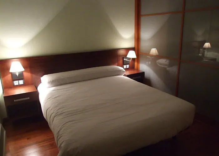 Roca Nevada Aparthotel