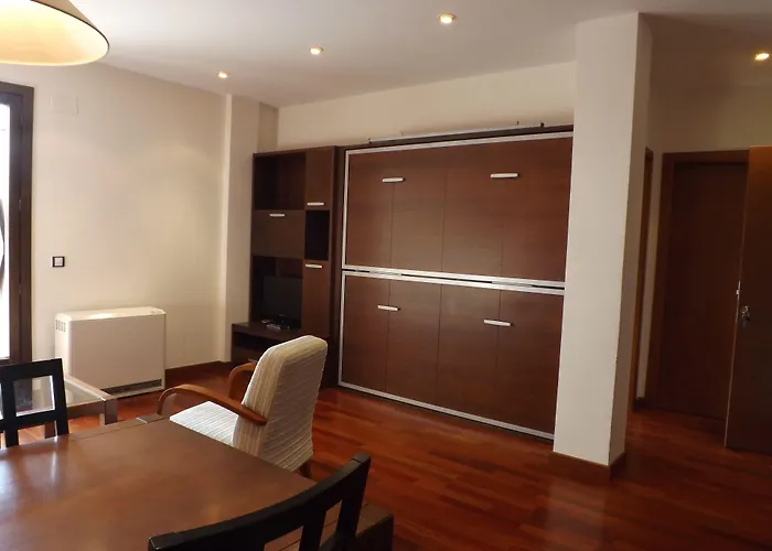 Apartahotel Roca Nevada